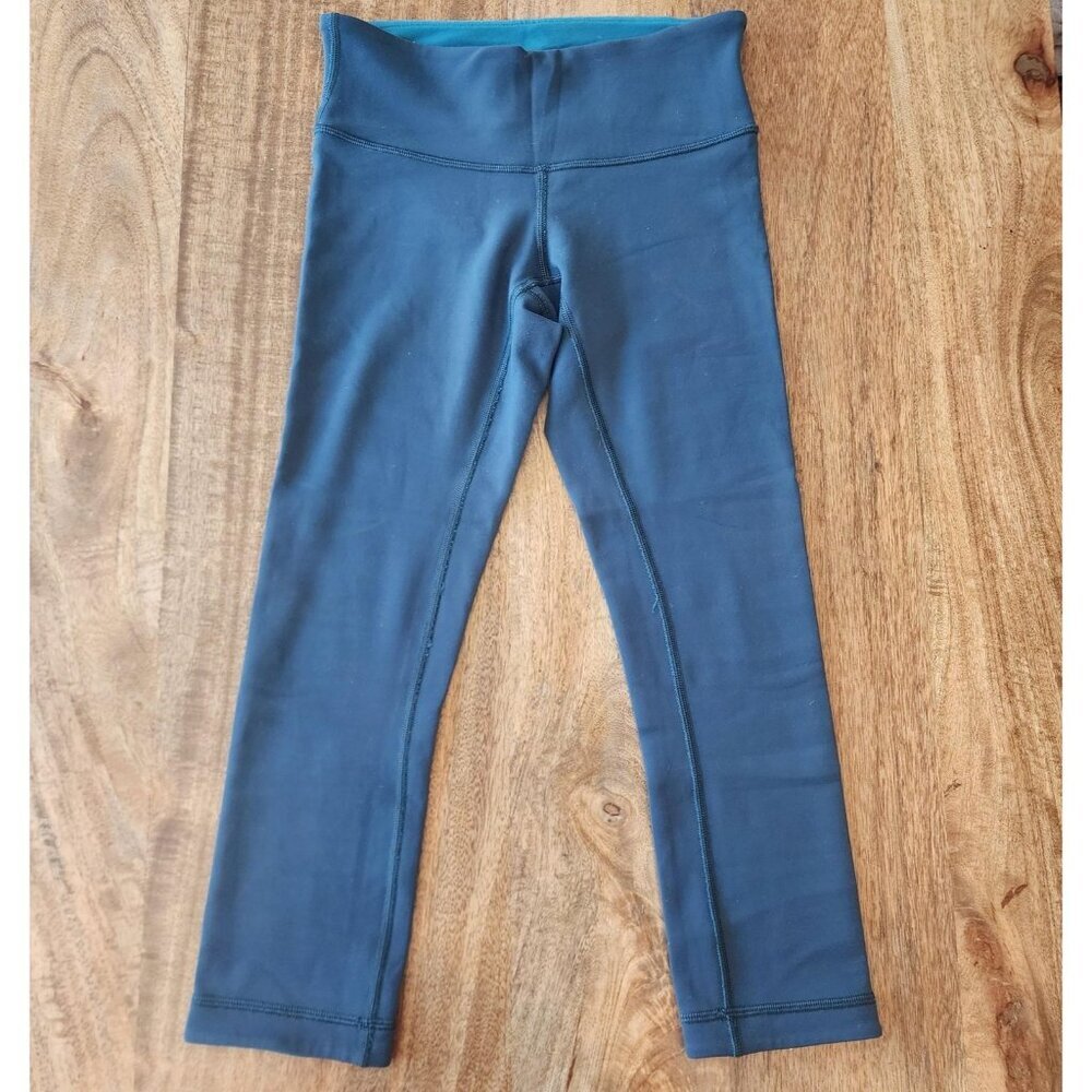 Lululemon Pants Womens 4 Blue Crop Leggings High Rise Yoga Athletic Teal Capri